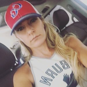 Meet your Posher, Apapril